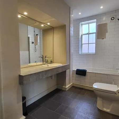 14 St Saviours Place, Hébergement de vacances