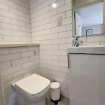 14 St Saviours Place, *