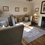 14 St Saviours Place,