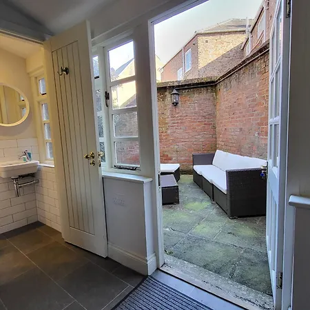 Holiday home 14 St Saviours Place,